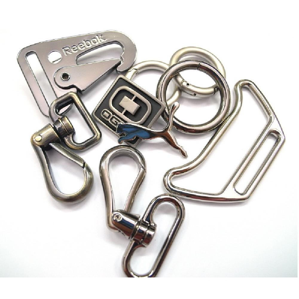 METAL ORNAMENT FOR BAGS