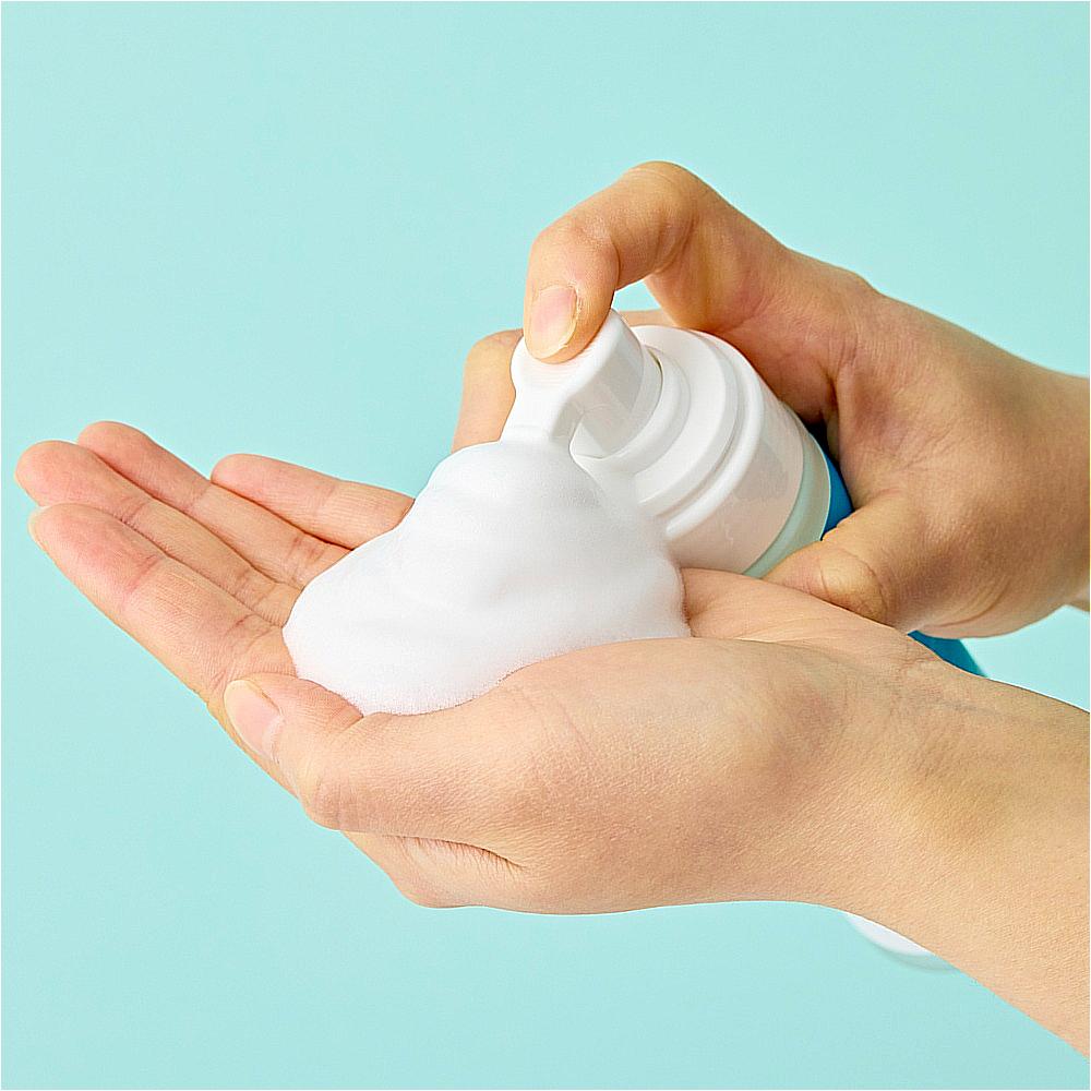 J'essence Vegan Foaming Cleanser